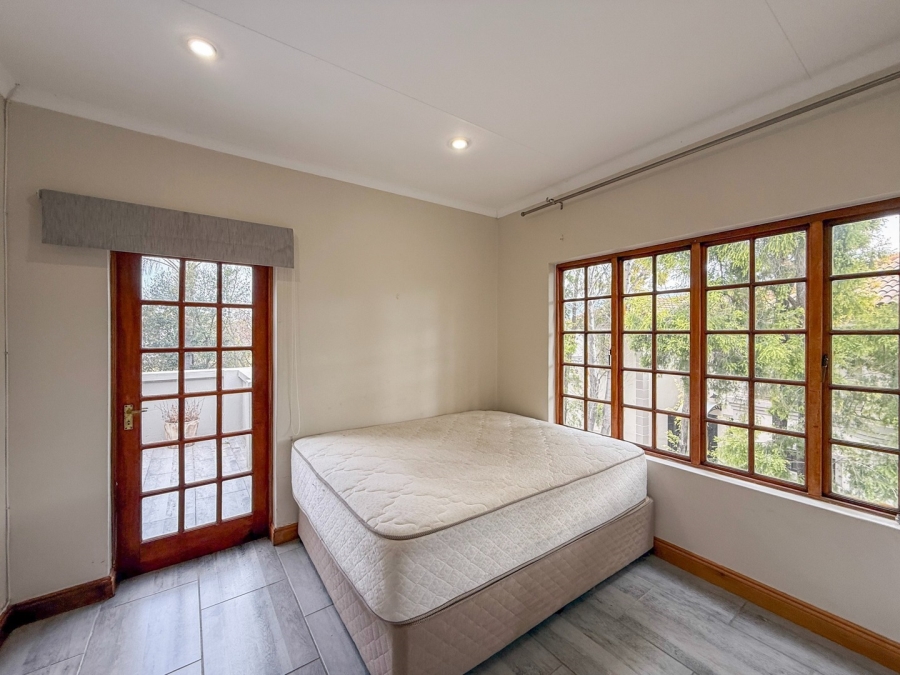 3 Bedroom Property for Sale in WestLake Country Safari Estate North West